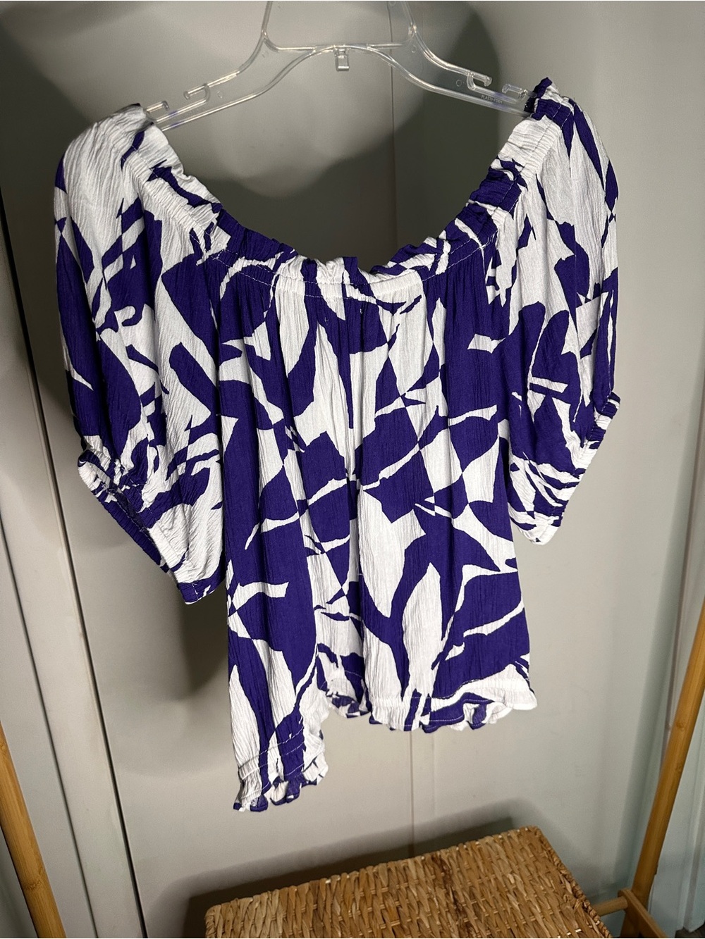 Maurices‎ Purple and White Printed Puff-Sleeve Blouse off the shoulder - Picture 6 of 12